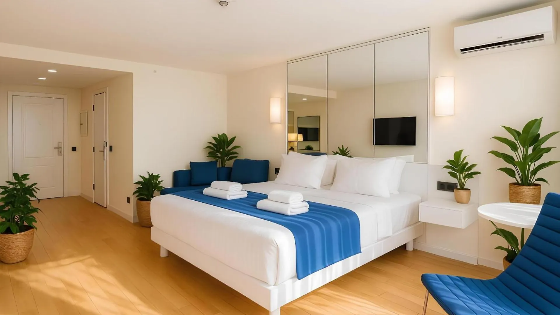 Panorama Center Suite Black Sea View 巴统