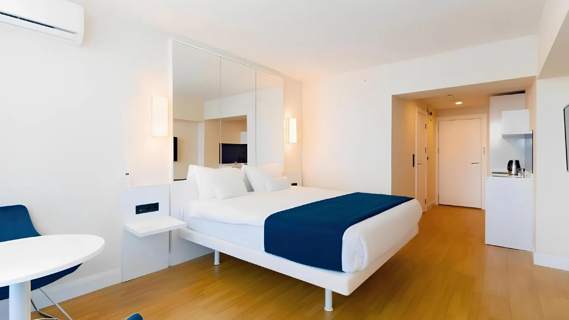 公寓 Panorama Center Suite Black Sea View 巴统