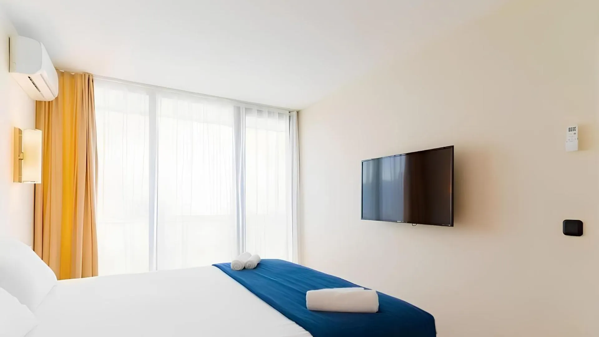 公寓 Panorama Center Suite Black Sea View 巴统